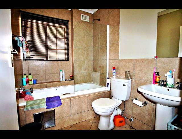 2 BEDROOM APARTMENT FOR SALE IN TERENURE